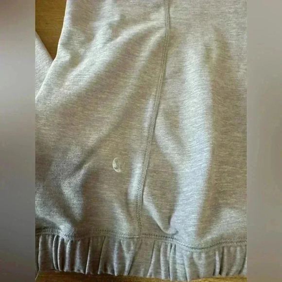 Lululemon Forthright gray 1/2 zip pullover - Picture 9 of 9